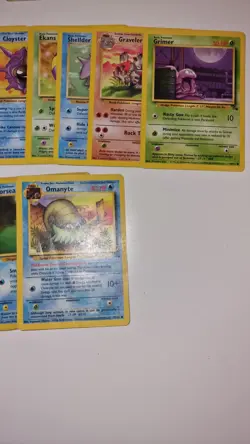 Pokemon TCG Base Set Fossil Cards Bundle Mixed Conditions( Incomplete 21 Cards) - Image 4