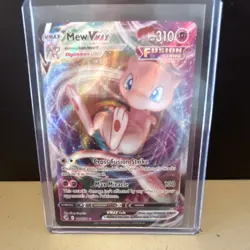 Mew VMAX 114/264 Fusion Strike Ultra Rare Holo 310 HP Max Miracle Pokemon TCG - Image 1
