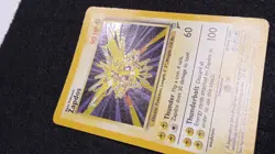 Pokemon TCG Zapdos Base Set 2 Holo Unlimited Rare Card 20/130 LP/MP Vintage - Image 4