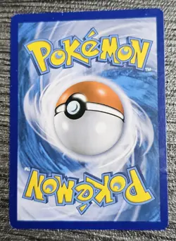 Pikachu 35/108 Cracked Ice Holo - Evolutions - Pokemon Card - LP - Image 2