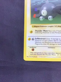 Pokemon Cards: Base Set Shadowless Common: Magnemite 53/102 - Image 5