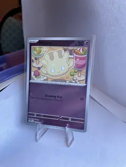 Milcery (Reverse Holo) - ME02: Phantasmal Flames 043/094 NM Pokemon TCG - Image 1