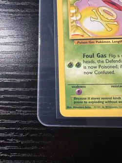 Koffing 51/102 Base Set Unlimited WOTC Vintage Pokemon - Image 3