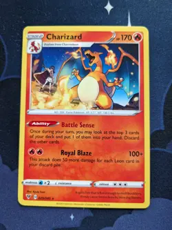 Charizard 025/185 Non Holo Rare Pokemon Card Pokemon TCG SWSH Vivid Voltage NM - Image 1