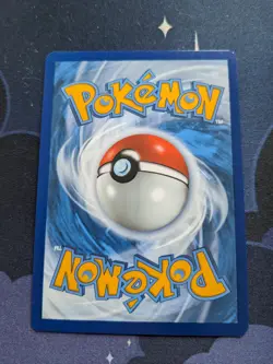 Charizard 025/185 Non Holo Rare Pokemon Card Pokemon TCG SWSH Vivid Voltage NM - Image 3