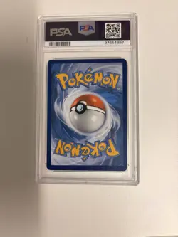 Pokemon - Bea 180/185 Full Art Trainer - Vivid Voltage - PSA 8 NM-Mint - Image 2