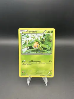 Pokemon Tcg Sewaddle 9/113 Legendary Treasures Regular Yuka Morii - Image 1