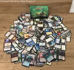 2.5LB Lot of Mixed Magic the Gathering Cards incl Holo TCG in Green Ixalan Box - Image 1