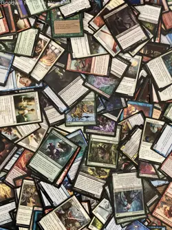 2.5LB Lot of Mixed Magic the Gathering Cards incl Holo TCG in Green Ixalan Box - Image 5