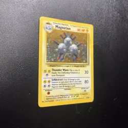 Pokemon TCG Magneton 9/102 Base Set Unlimited Holo Card Rare - Image 2