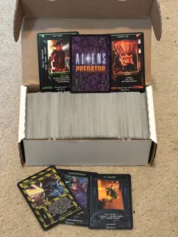 ALIENS Vs. PREDATOR CCG VTG 1997/98 Card Lot - 350 +cardsU OOP RARE - Image 1
