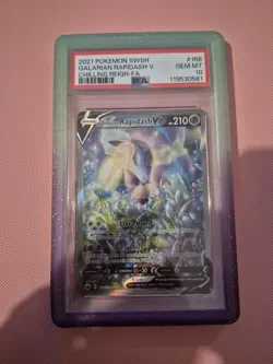 Pokemon TCG Galarian Rapidash V 168/198 SWSH Chilling Reign PSA 10 & card guard - Image 3