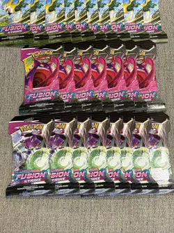 30x Pokemon TCG Fusion Strike Sleeved Booster Pack - New & Sealed - Image 2
