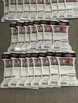 30x Pokemon TCG Fusion Strike Sleeved Booster Pack - New & Sealed - Image 5