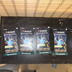 MTG The Lord of the Rings: Tales of Middle-Earth X4 Sleeved Set Booster Packs - Image 2
