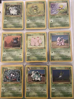 Pokemon Cards Original Base Set 1999 116 Different Cards Some First Editions - Image 1