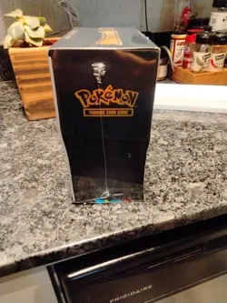 Pokemon TCG Mega Evolution Lucario ETB & Mega Evolution Booster Bundle - Image 4