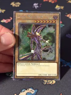 YuGiOh - Dark Magician RA04-EN106 Quarter Century Stampede - NM - Image 2