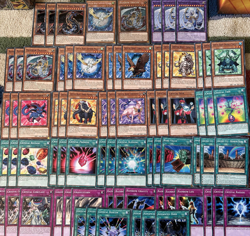 YuGiOh Rainbow Dark Dragon /Fusion Crystal Beast Deck & Secret Rares w/Game Mat - Image 1