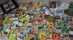 Huge Collection Bulk Lot of 600+ Pokemon Cards Mixed Burger King Gold Card v - Image 1