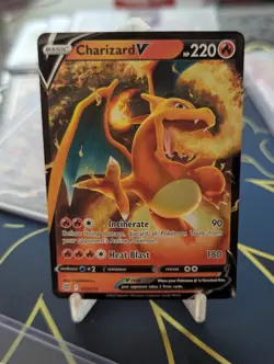 Pokemon TCG Charizard v Swsh09 Ultra Rare Holo Card Brilliant Stars 017/172 - Image 1