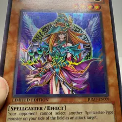 Yugioh Magician's Valkyria Limited Edition Ultra Rare JUMP-EN009 LP/MP - Image 3