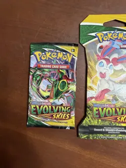 Pokemon TCG: Sword & Shield- (3)Evolving Skies Booster Packs- NEW/FACTORY SEALED - Image 2
