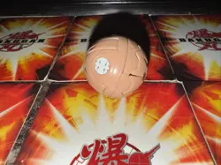 Bakugan Subterra Terrorclaw B1 470G with cards - Image 3