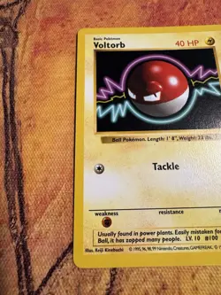 Shadowless Voltorb Base Set 67/102 | WOTC Vintage Pokemon Card - Image 3