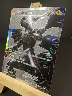 ZEKROM 114/114 BLACK & WHITE BASE FULL ART HOLO UKTRA RARE POKEMON CARD HP 130 - Image 2