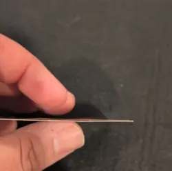 Magic: The Gathering Mountain Land 1998 Tom Wanerstrand MTG English HP Damaged - Image 4