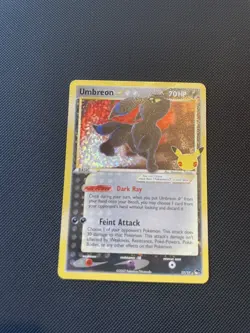 Pokemon TCG / Umbreon Gold Star / 17/17 Celebrations / MINT - Image 1