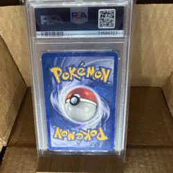 Pokemon Charizard Holo Rare Shadowless Base Set #004/102 1999 PSA 1 - Image 2