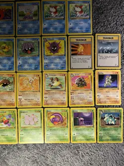 Vintage Pokemon JungleFossil Base Set 2 Lot 36 Cards + Gyarados Base Set Holo - Image 5