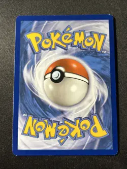 Pokemon TCG Pikachu 005/025 Holo 25th Anniversary Celebrations - Image 2