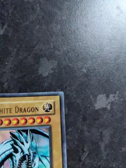 Yu-Gi-Oh Blue-Eyes White Dragon LOB-001 1st Edition Asian English (AE) - Image 3