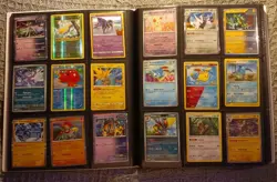POKEMON BINDER 400 CARDS 140+ RARE HOLO/RV HOLO , 200+ RV HOLOS, SOME VINTAGE - Image 4
