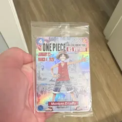 Bandai One Piece CCG Monkey.D.Luffy US Voyage Promo Full Art Holo Card P-1000 - Image 1