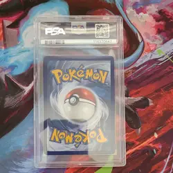 Pokemon Umbreon Gold Star 17/17 Celebrations Classic Collection Holo 2021 PSA 9 - Image 2