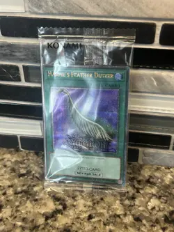 Yu-Gi-Oh! Harpie's Feather Duster EDC1-EN001 Quarter Century Rare. Sealed! - Image 3