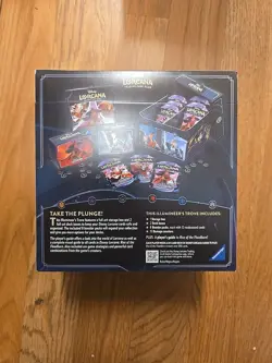 Disney Lorcana TCG: Rise of the Floodborn ILLUMINEER'S TROVE Box NEW Sealed - Image 3