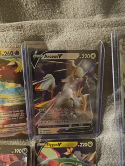 Pokemon TCG 8 Card Lot Vmaxs, V's, GX's.... - Image 4