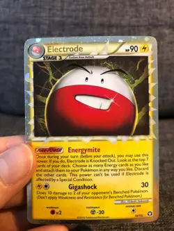 Electrode PRIME (ultra RARE) HGSS Triumphant 93/102 Pokemon card - Holo [MINT] - Image 3