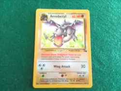 Pokemon TCG Aerodactyl Fossil Set 1/62 Holo Rare - Image 1