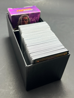 Magic: The Gathering Kaladesh Deck Box Bundle – Saheeli Rai + Dice & Cards - Image 3