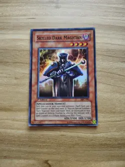 Yu-Gi-Oh! - Skilled Dark Magician - Super Rare / Holo - MFC-065 / 1st Edition - Image 1