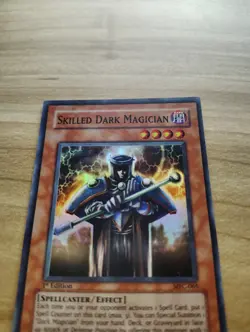 Yu-Gi-Oh! - Skilled Dark Magician - Super Rare / Holo - MFC-065 / 1st Edition - Image 2