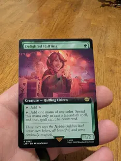 Magic: The Gathering Delighted Halfling Green 2023 Creature Rare LOTR Pack fresh - Image 1