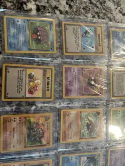 Pokemon TCG Vintage 37Card Lot Wizards Base, Jungle, Fossil, Rocket - Image 3