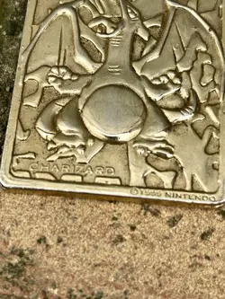Vintage Pokemon Limited Edition 1999 Charizard 23K Gold Plated Trading Card BK - Image 4
